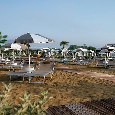 Smeralda Bibione Buitenkant foto